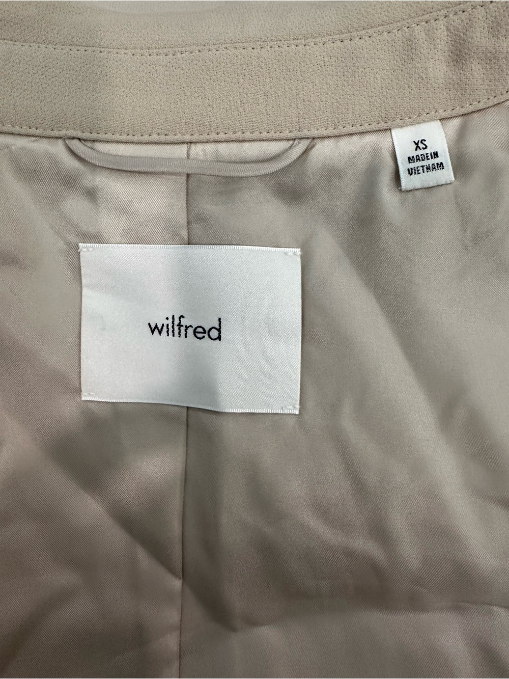 Wilfred Beige Cropped Utility Jacket Size XS - Picture 2 of 4